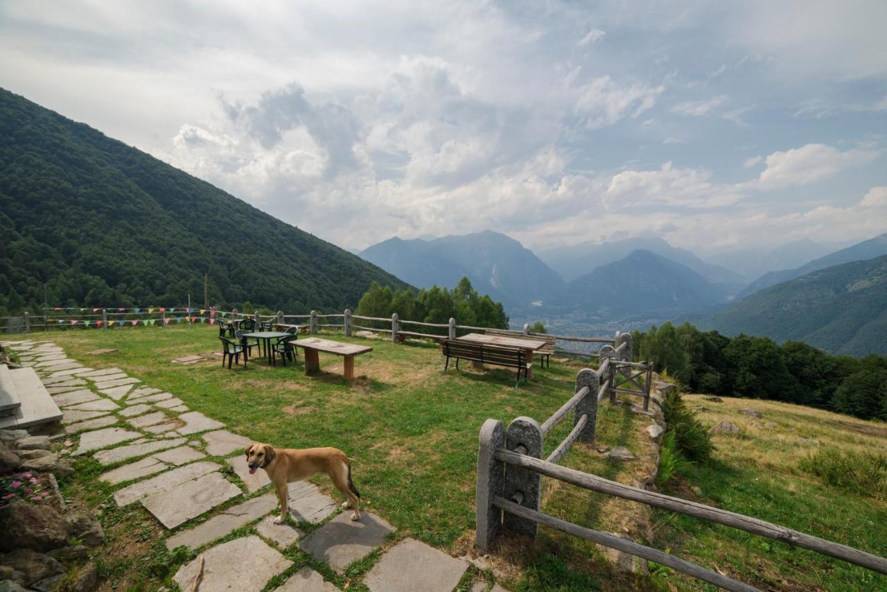 Rifugio Parpinasca Hostel Trontano Екстериор снимка