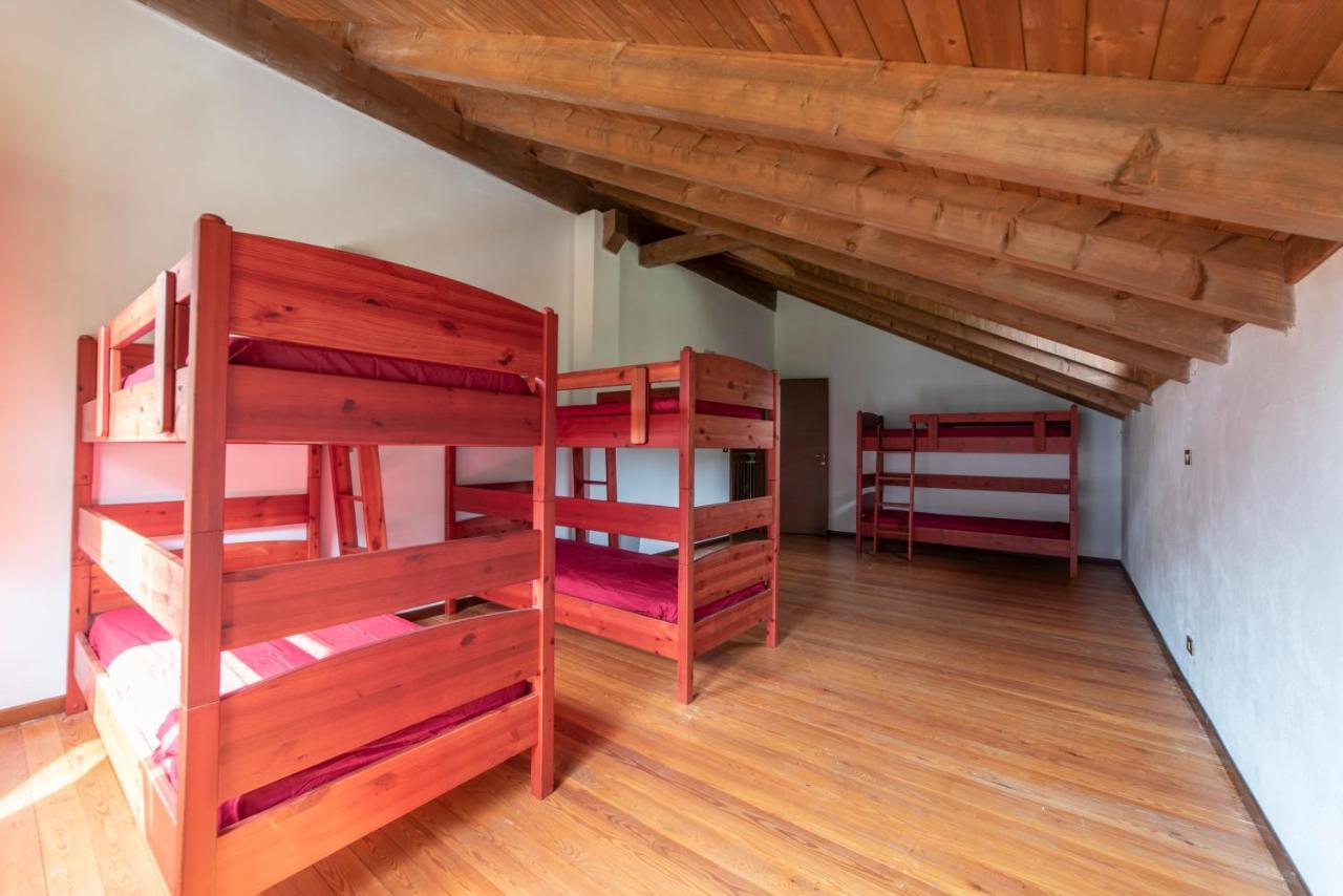 Rifugio Parpinasca Hostel Trontano Екстериор снимка